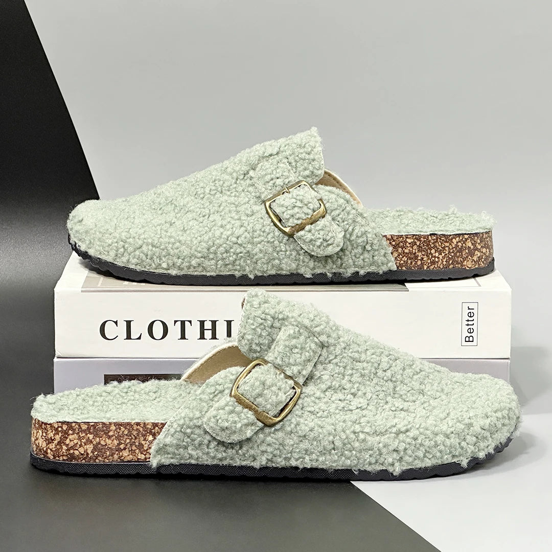 New Fall Winter Women furry clogs