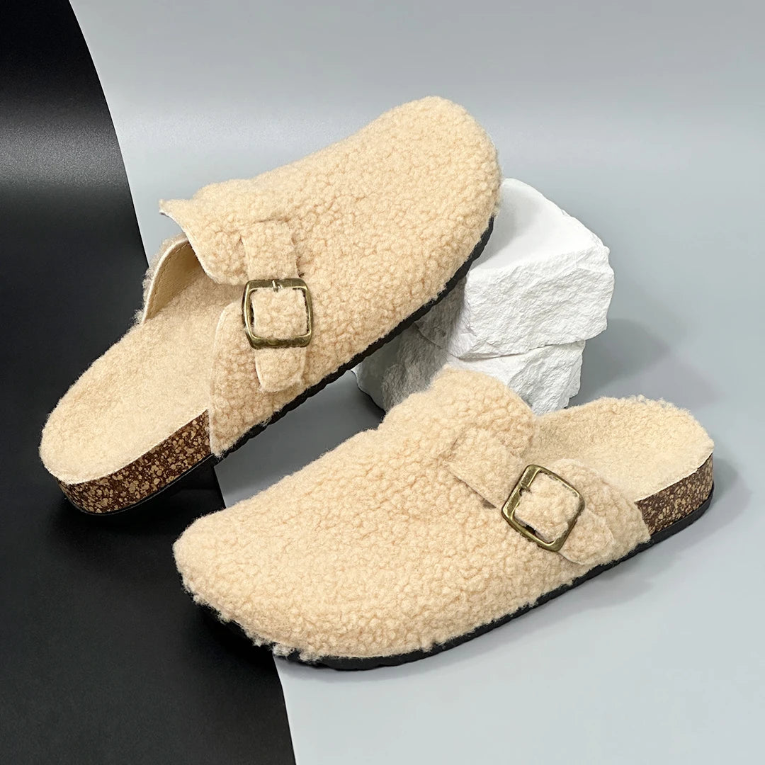 New Fall Winter Women furry clogs