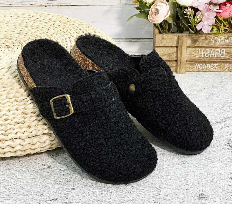 New Fall Winter Women furry clogs