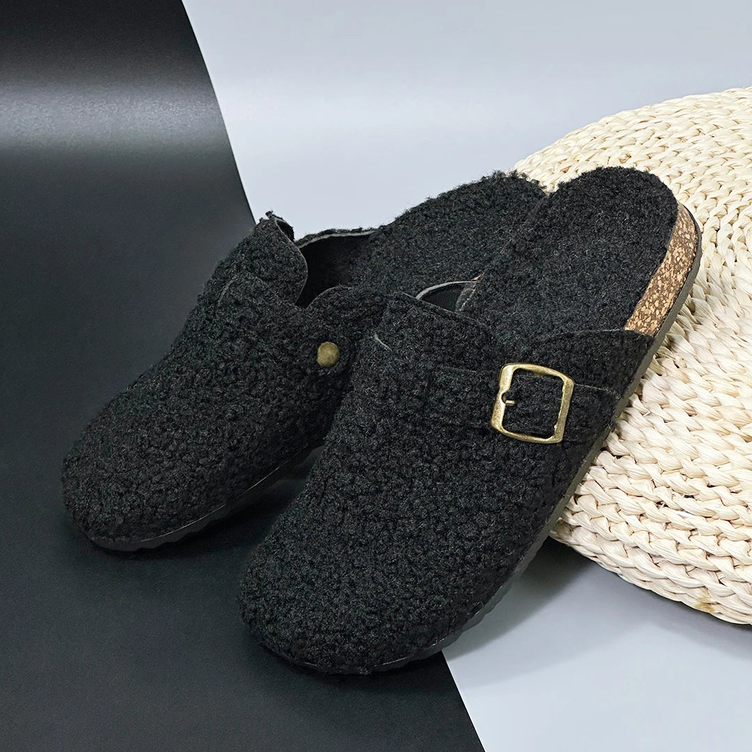 New Fall Winter Women furry clogs