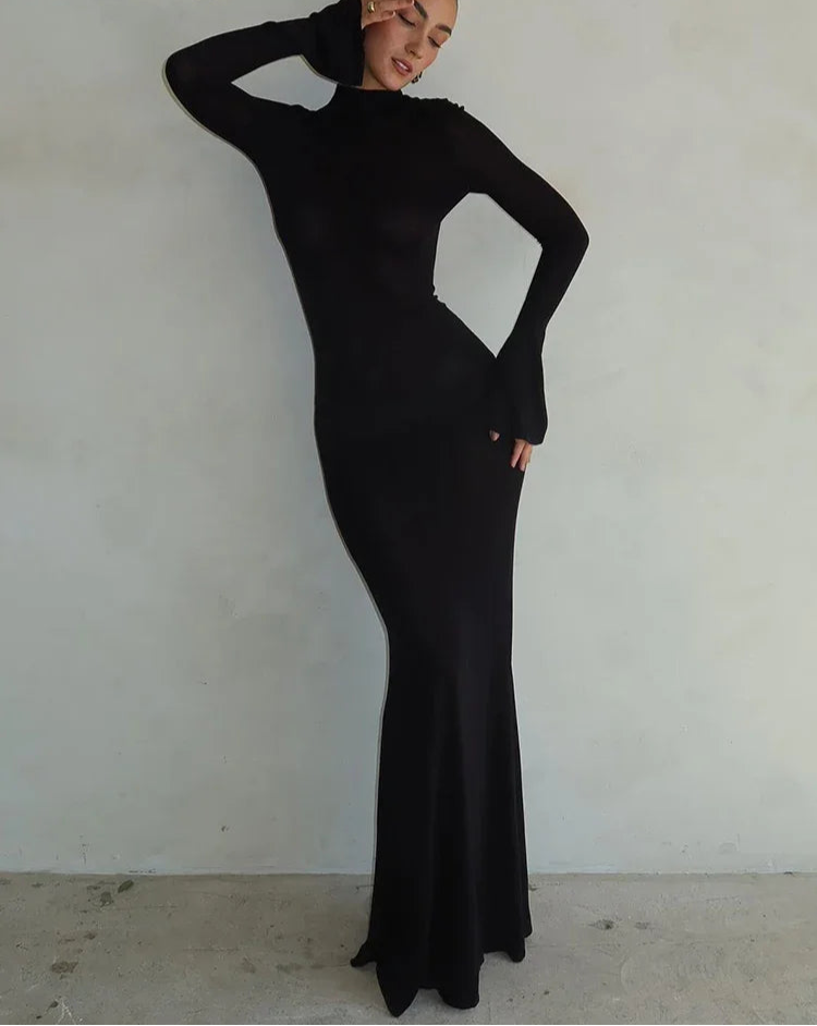 Backless maxi dress