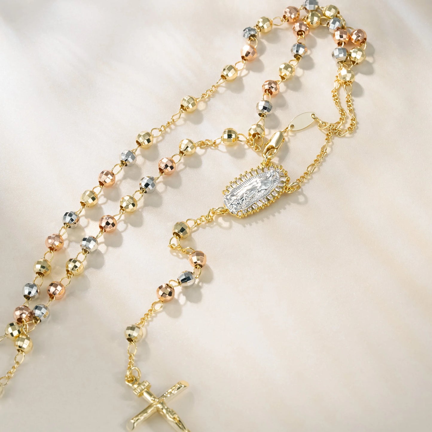 Elegant vintage style rose rosary beads